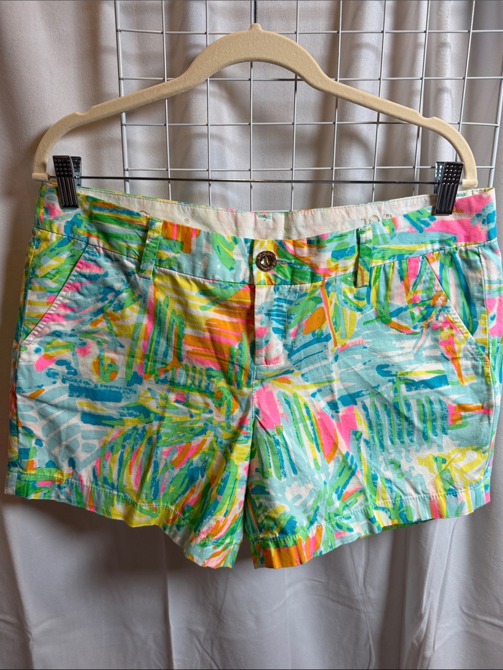 Lilly Pulitzer Callahan Multicolor Tropical Print 100% Cotton Shorts size 10
